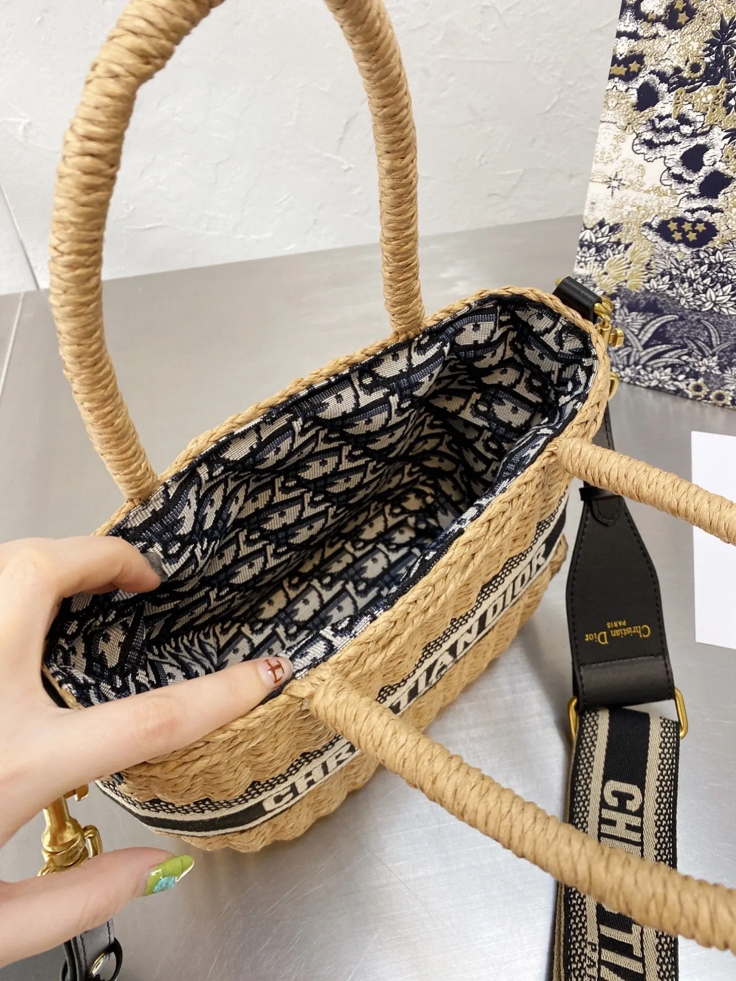 Designer Handbags DR 210