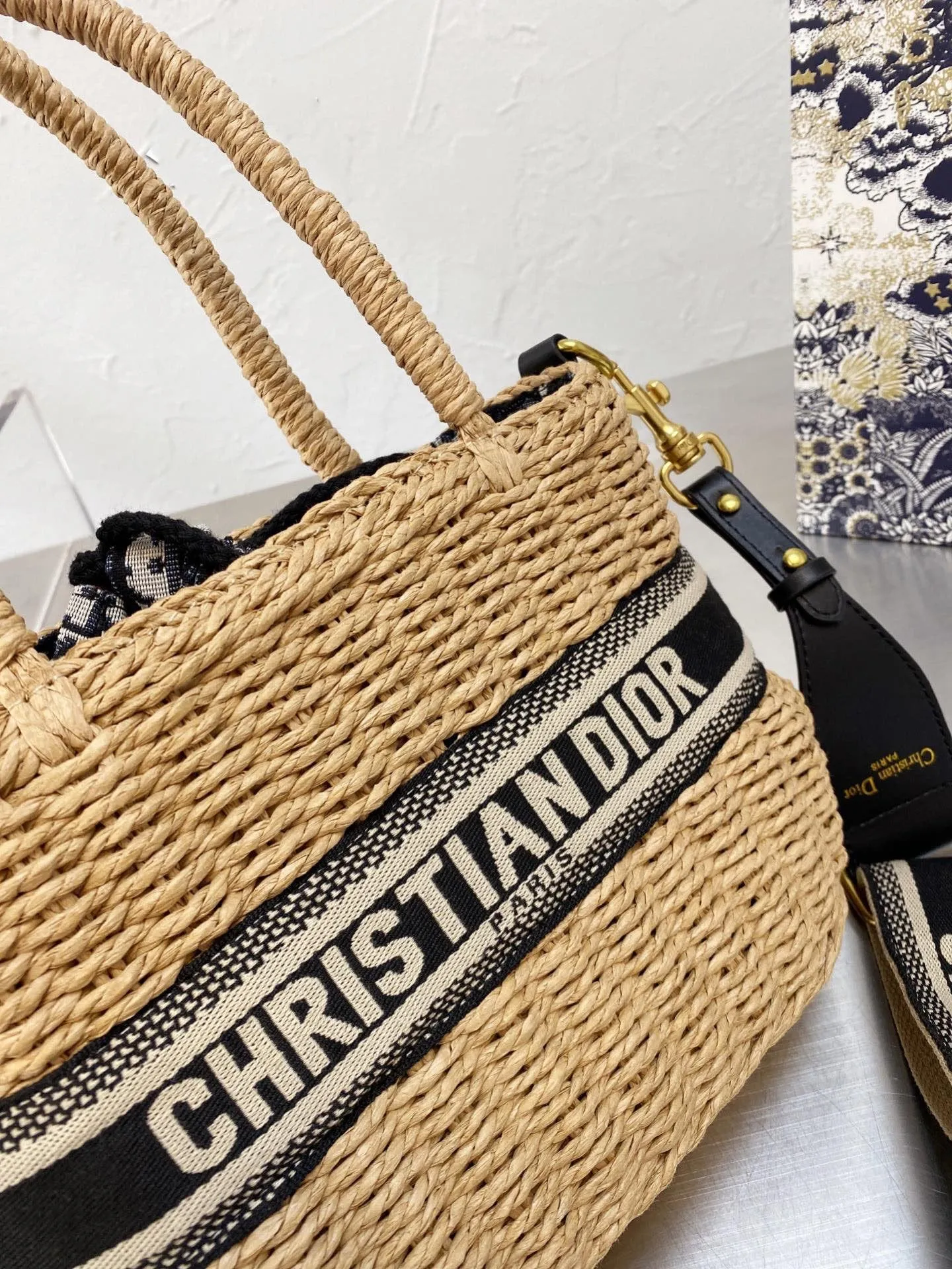 Designer Handbags DR 210